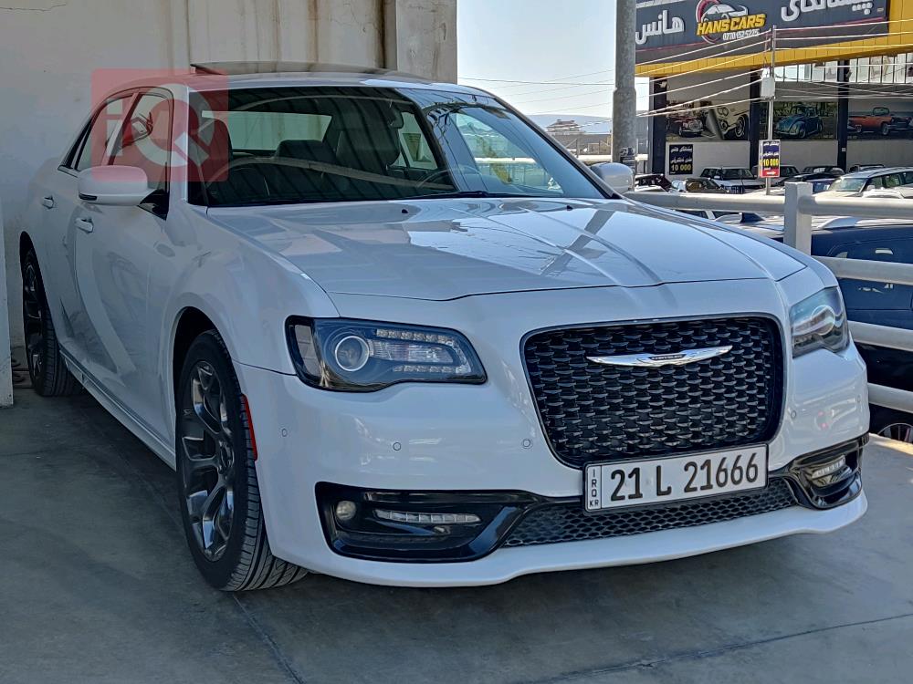كرايسلر 300